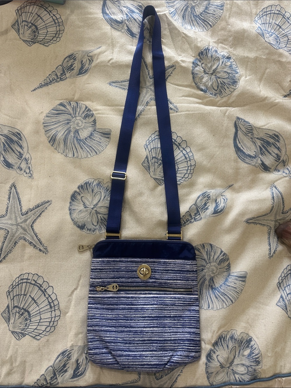 Baggallini Navy and White Striped Crossbody with Wristlet with Gold Hardware